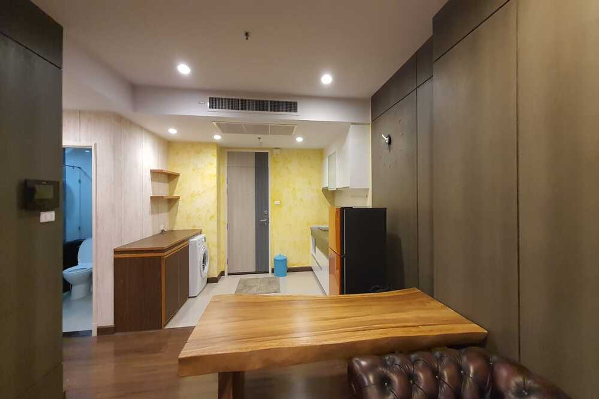 CondoSathorn, Narathiwat : 🔥 For Sale - Rent !! city view !! 🔥 Code C20241200049..........Supalai Lite Sathorn Charoenrat, 1 bedroom, 1 bathroom, high floor 18++, furnished, ready to move in, Special Deal!!📣📣