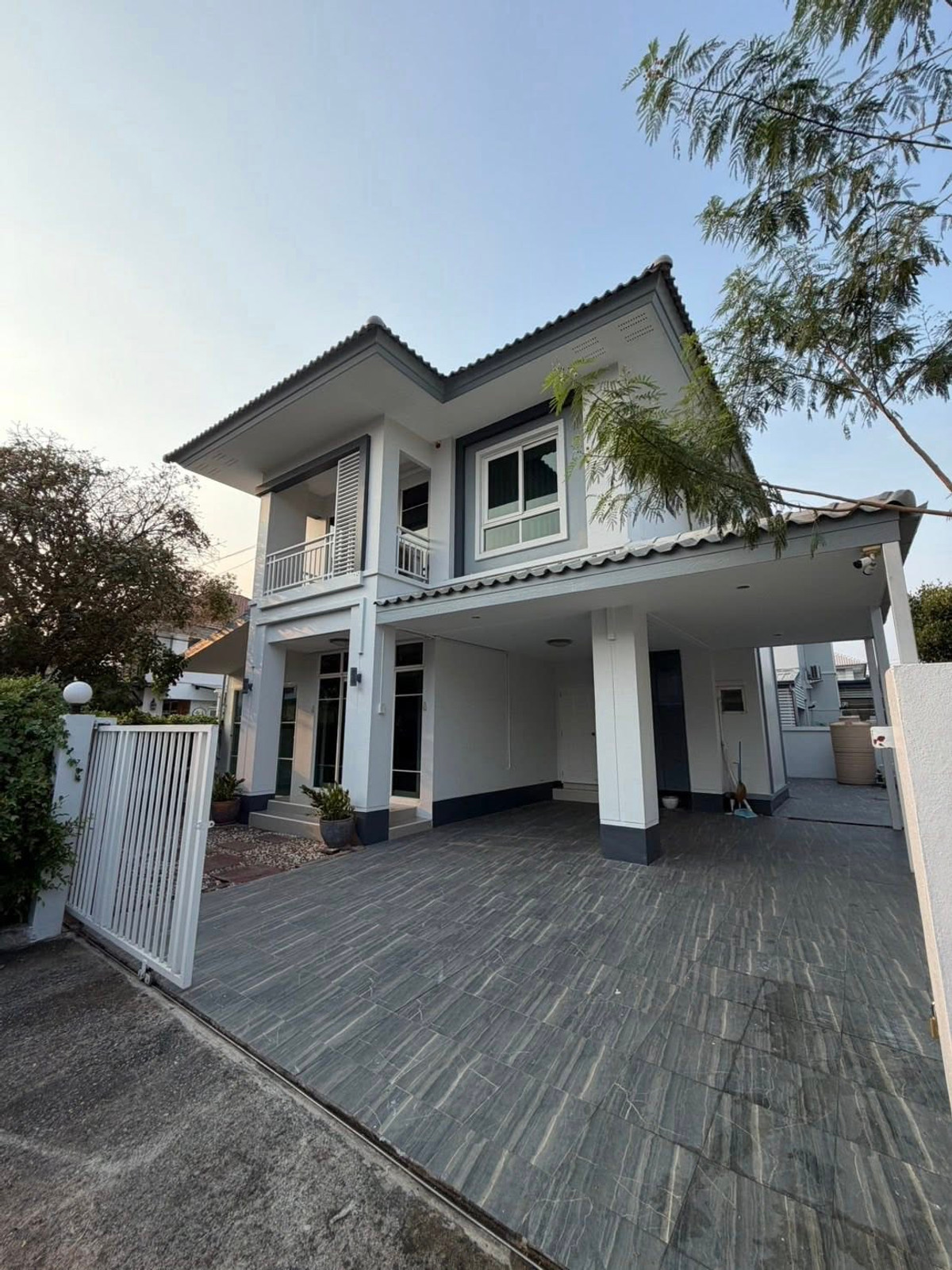 For RentHouseNawamin, Ramindra : 🏡 Single House for Rent – Sena Ville Village, Kubon Soi 27  ✨ Small private community with only 28 houses Quiet, peaceful, and highly private atmosphere – perfect for families