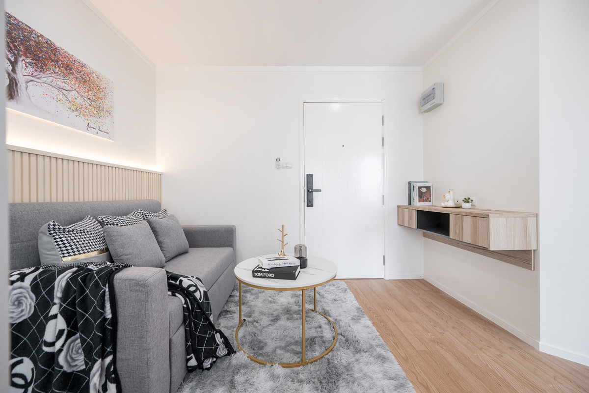 For SaleCondoBang Sue, Wong Sawang, Tao Pun : Condo near the BTS, only 5 minutes! Complete facilities Plus lots of furniture so you can just carry your bags and move in! Lumpini Ville Prachachuen-Phongphet 2