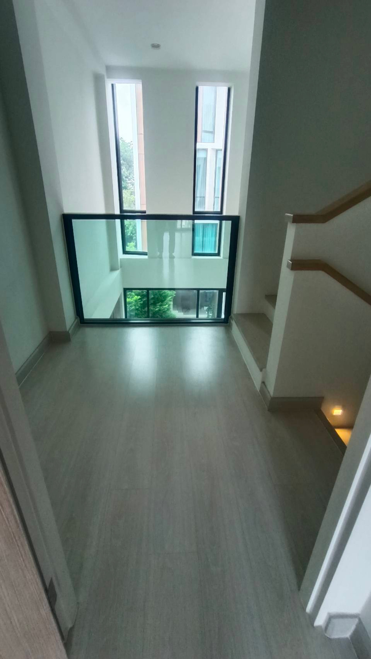 ขายทาวน์โฮมรัชดา ห้วยขวาง : ✨ขายทาวน์เฮาส์3.5ชั้นราคาพิเศษยูนิตสุดท้ายย่านรัชดา32 3ห้องนอน แปลงมุม มีความเป็นส่วนตัว ใกล้รถไฟฟ้า เดินทางสะดวก