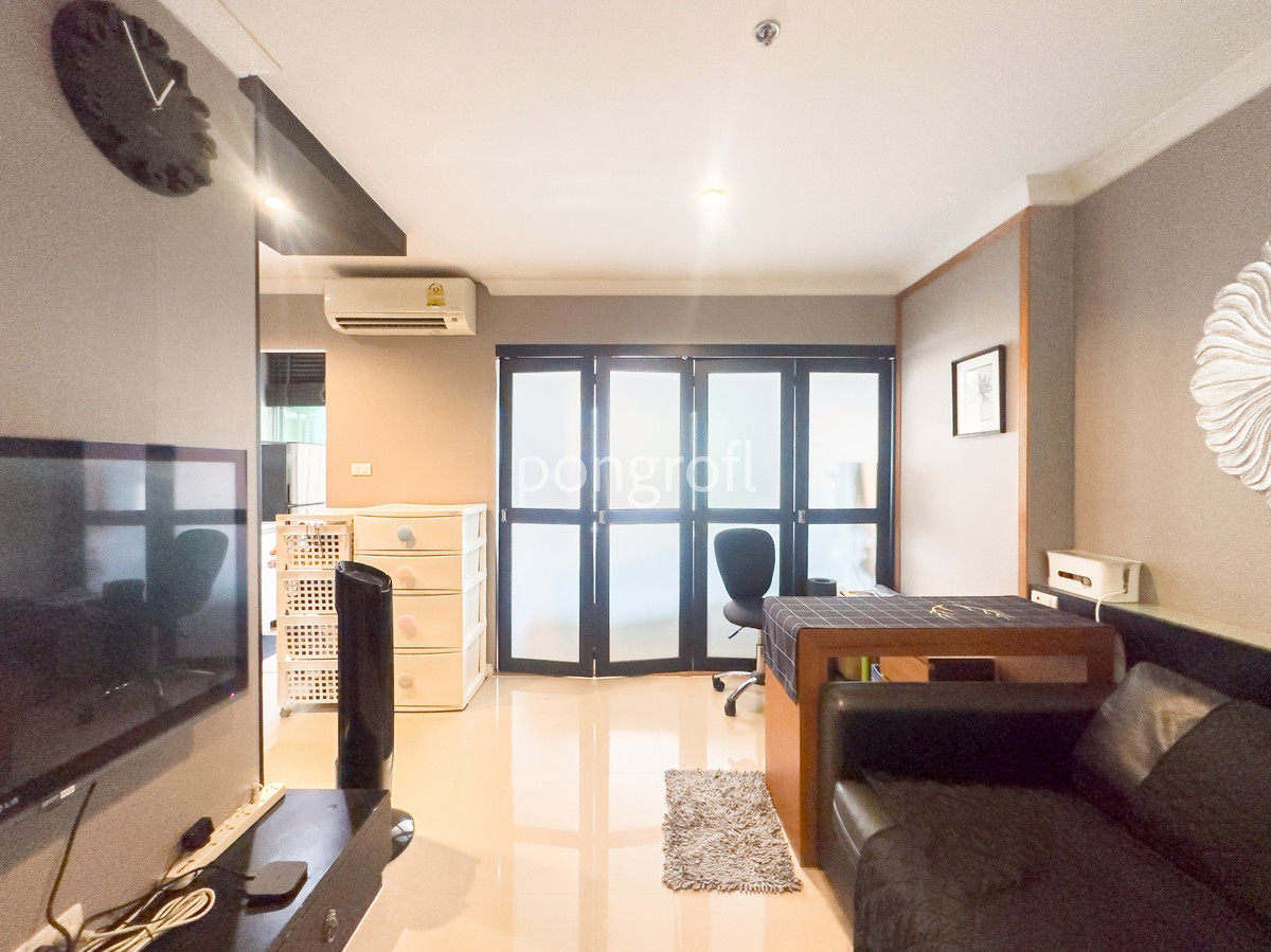 ขายคอนโดพระราม 9 เพชรบุรีตัดใหม่ RCA : ห้องสวยชั้นสูง ชั้น 25 วิวเมืองโล่ง ไม่ร้อน วิวเมือง ไม่ร้อน | ลุมพินี เพลส พระราม 9 – รัชดา