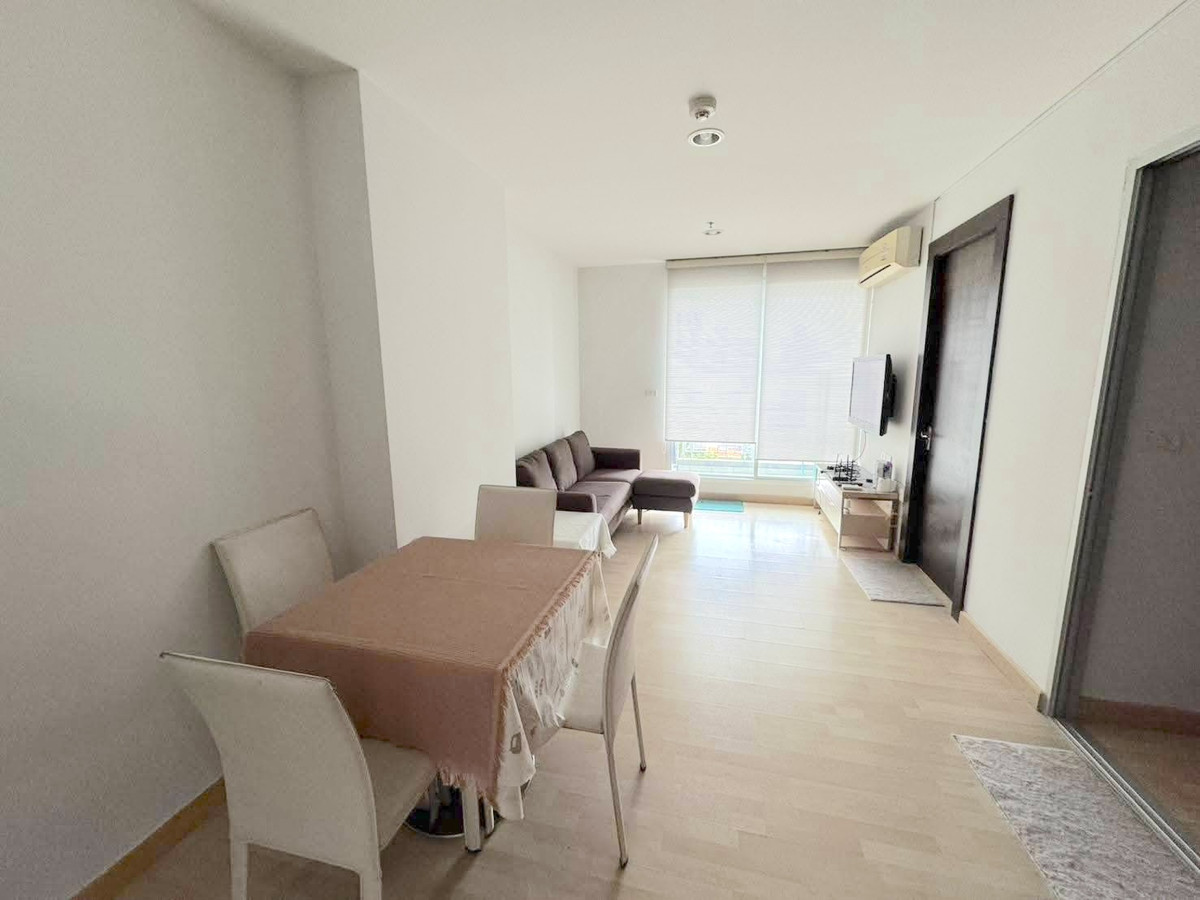 ขายคอนโดรัชดา ห้วยขวาง : 🔥 ขายด่วน 🔥  ขาดทุน ห้องสวย วิวสระ ว่างพร้อมเปิด กว้าง  น่าอยู่มาก  Call 0619824959