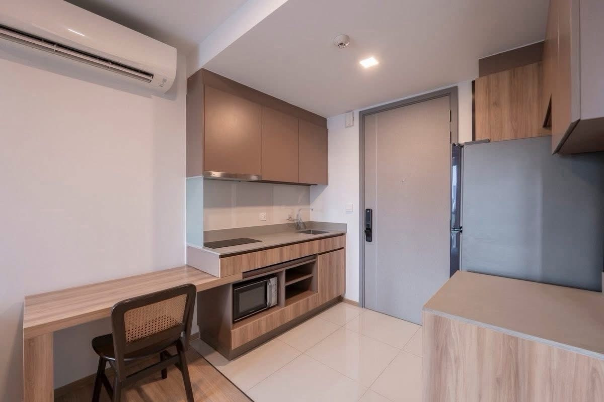 ให้เช่าคอนโดสุขุมวิท อโศก ทองหล่อ : 🔥Rent 1BR🔥31sqm🔥Floor8🔥21,000/month🔥Taka Huas🔥