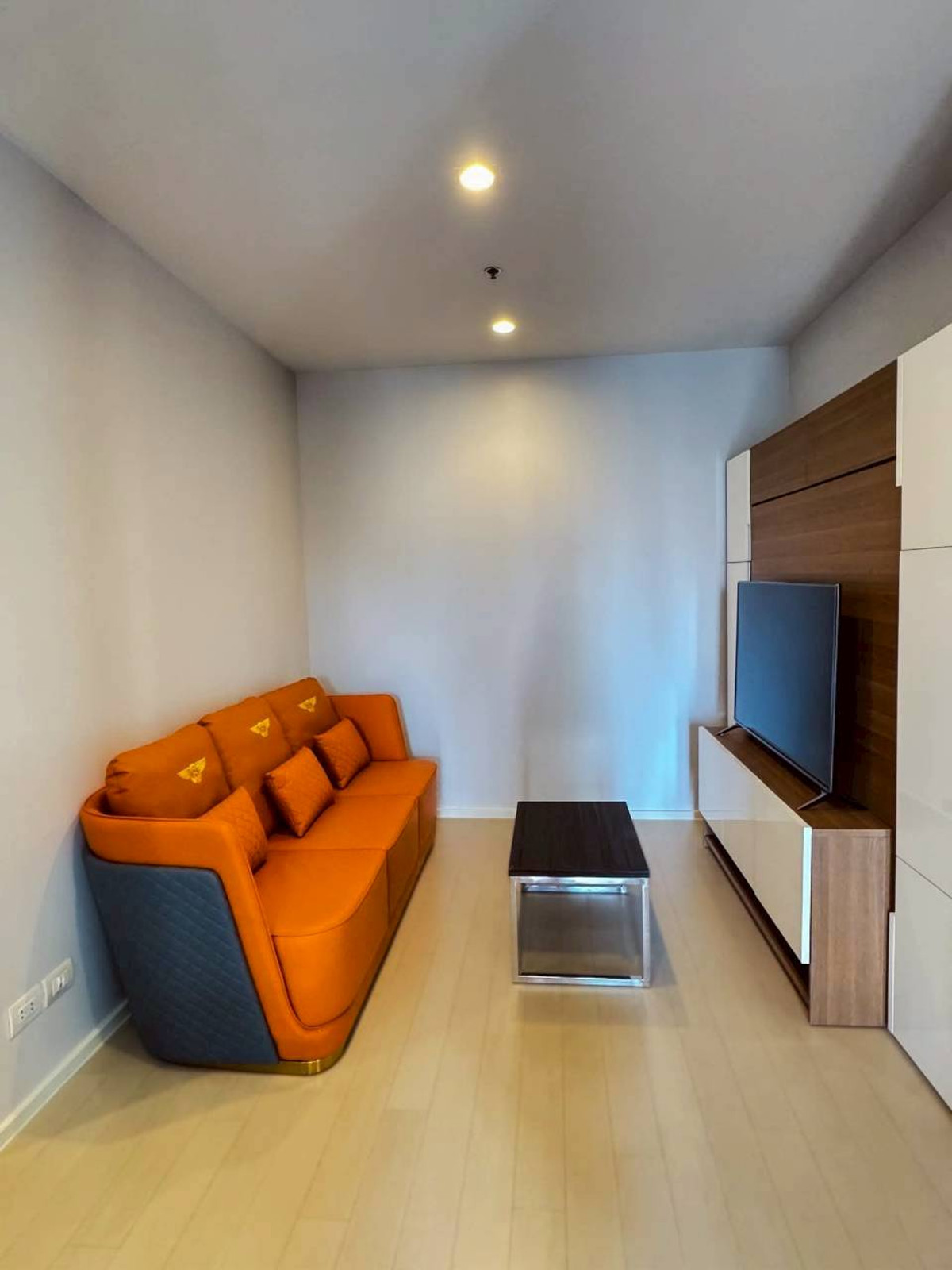 ให้เช่าคอนโดวิทยุ ชิดลม หลังสวน : ✅ NBP152 ✅ Line : @p2nproperty