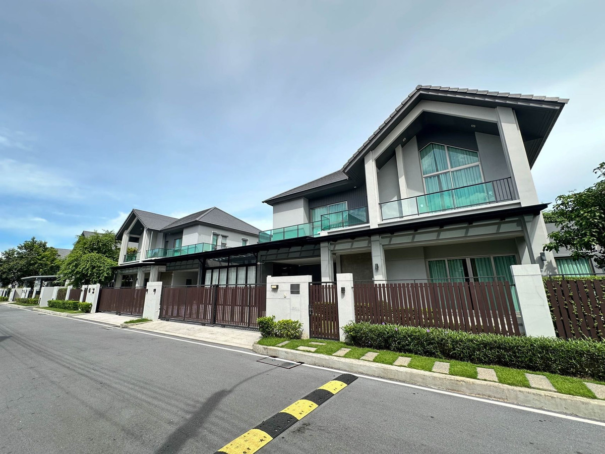 ให้เช่าบ้านเสรีไทย-นิด้า : 🏡 Bangkok Boulevard Signature Ladprao – Serithai 🛏 10 ห้องนอน | 10 ห้องน้ำ