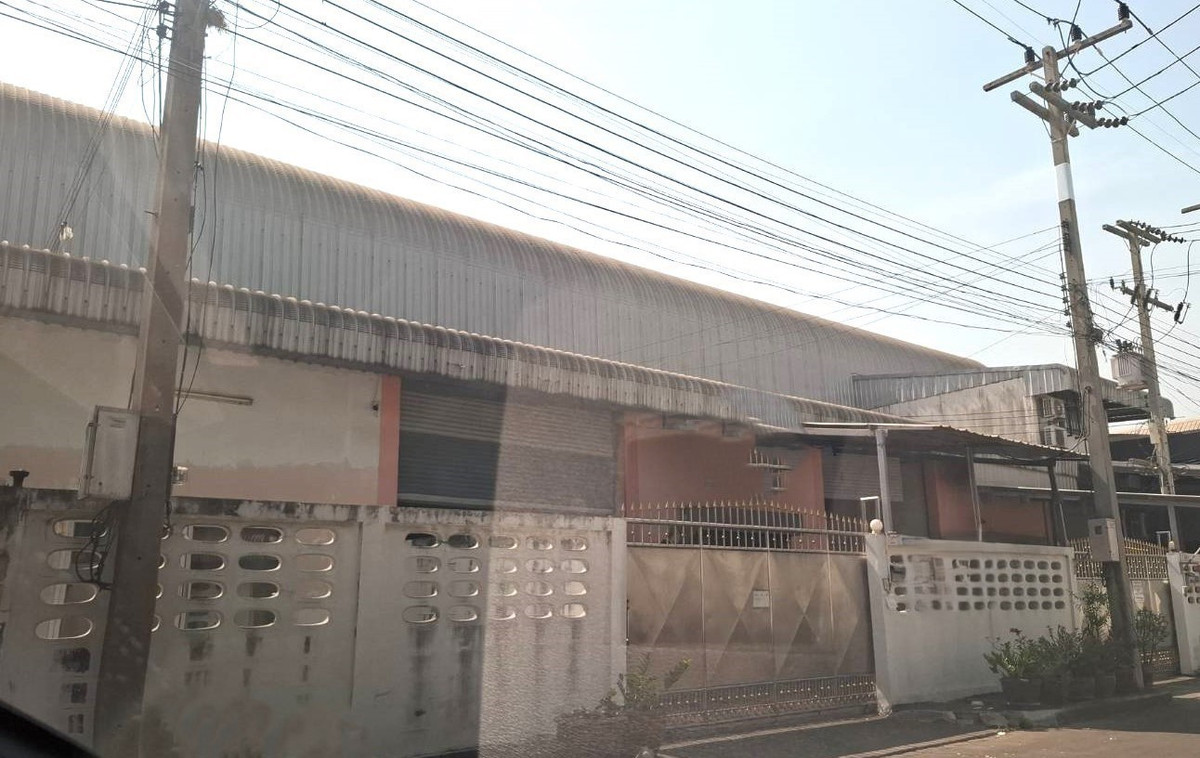 For SaleFactoryMahachai Samut Sakhon : Frozen food production factory for sale (area 237.4 sq m.) with Ror.4 license in Panya Land Development Project, Na Di Subdistrict, Mueang District, Samut Sakhon Province.