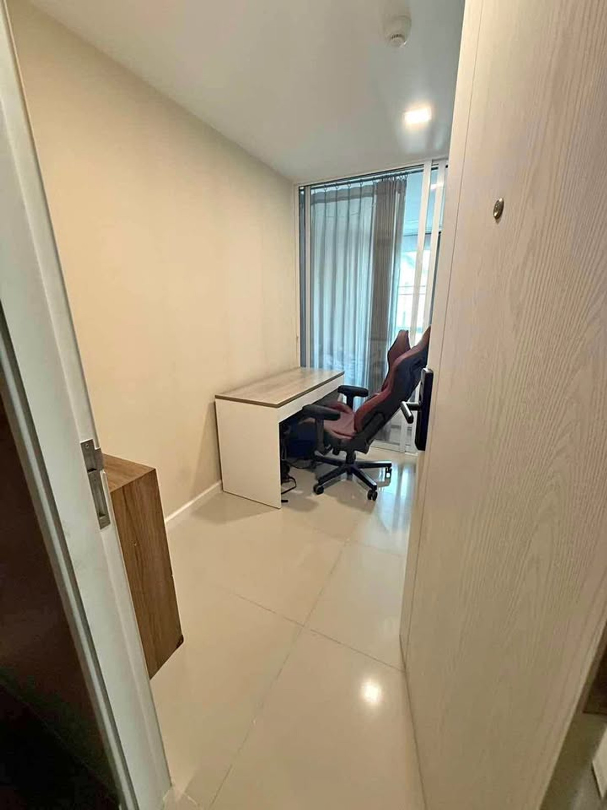 For RentCondoVipawadee, Don Mueang, Lak Si : 🔥 For rent JW Condo @ Don Mueang 🔥 📍 Near Don Mueang Airport ✈️