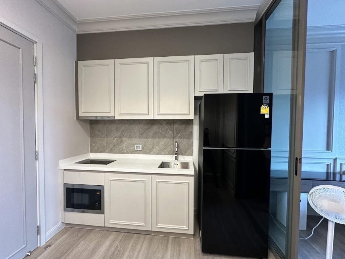 ให้เช่าคอนโดสาทร นราธิวาส : 🔥 FOR RENT: RHYTHM Charoenkrung Pavillion (ตรงข้าม Shrewsbury)