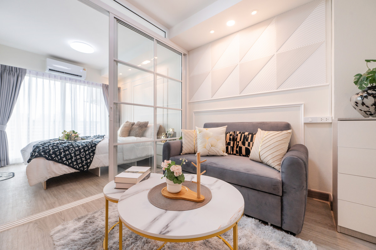 For SaleCondoOnnut, Udomsuk : Condo near the BTS, in the heart of the city, prime location! The Log 3 - Sukhumvit, low price starting at 5000 baht per month, fully furnished condo, just pack your bags and move in!!!!