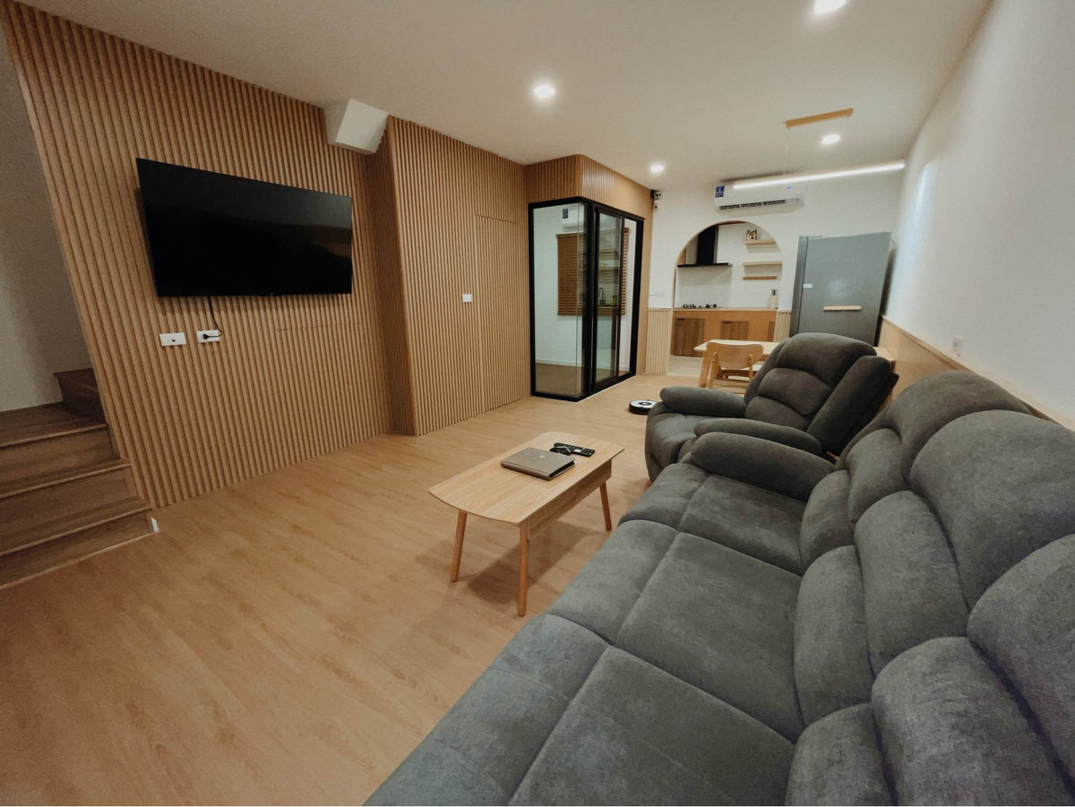 For SaleTownhomePattanakan, Srinakarin : Patio Srinakarin - Rama 9 / 3 Bedrooms (SALE WITH TENENT), Patio Srinakarin - Rama 9 / 3 Bedrooms (SALE WITH TENENT) BZD134