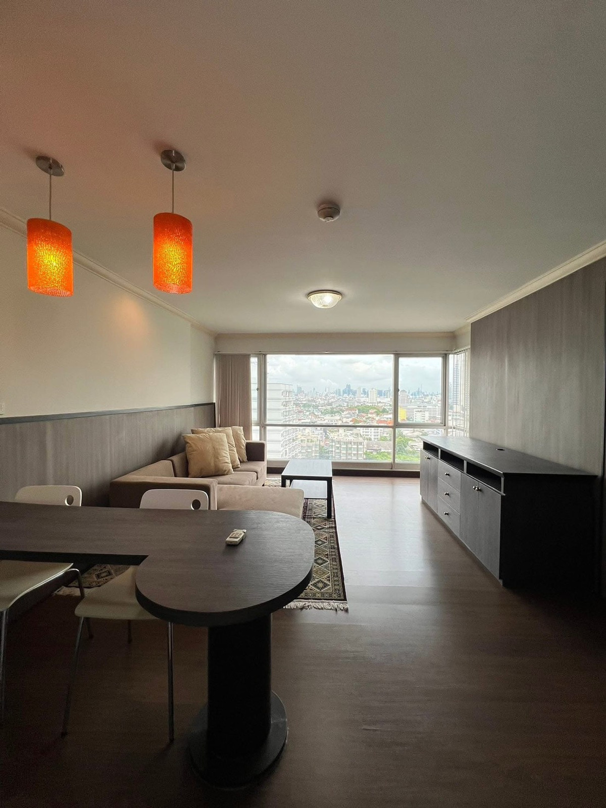 ขายคอนโดวิภาวดี ดอนเมือง หลักสี่ : Vibhavadi Suite / 1 Bedroom (SALE WITH TENENT), วิภาวดีสวีท / 1 ห้องนอน (ขายพร้อมผู้เช่า) PINP206  