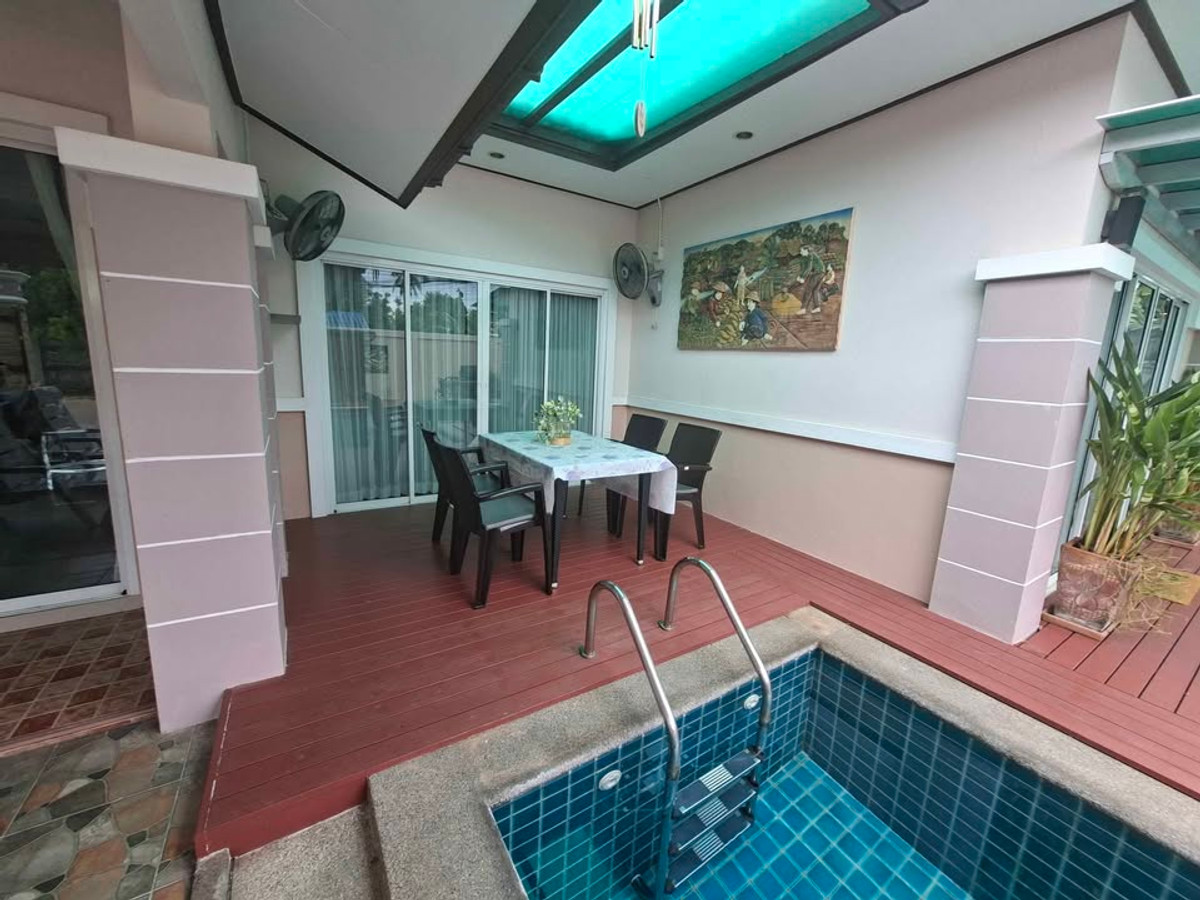ให้เช่าบ้านพัทยา บางแสน ชลบุรี สัตหีบ : 🏡 Pool Villa ให้เช่า | หมู่บ้าน ซีรีนเพลส ห้วยใหญ่ | 3 ห้องนอน | เลี้ยงน้องหมาได้ | เพียง 38,000 บาท/เดือน