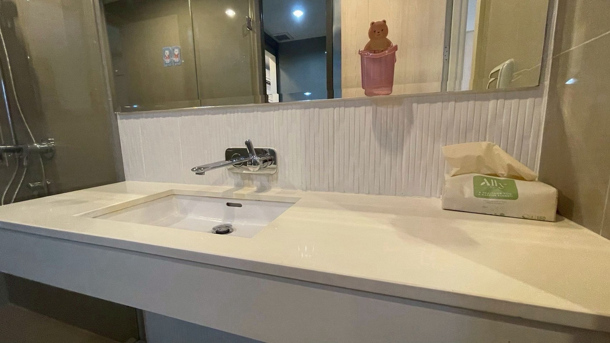 For SaleCondoSukhumvit, Asoke, Thonglor : Owner Post Condo for sale, price below market Near BTS Ekkamai 
 Rhythm Sukhumvit 42 (Rhythm Sukhumvit 42