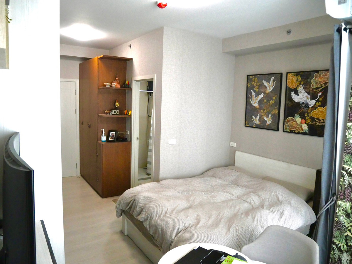 CondoBang Sue, Wong Sawang, Tao Pun : For sale/rent, condo with Chao Phraya River view, studio room 23 sq m., convenient travel, near the Blue Line, Bang Pho Station, ready to move in, 1.9 million baht, rent 8500 /month.