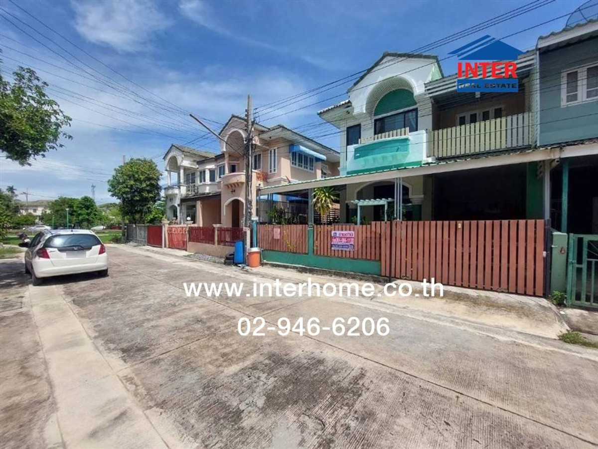 For SaleSamut Prakan,Samrong : Twin house, 2 floors, 36 sq m, Lally Ville Village. Soi Mangkorn Khandee Thepharak Road 116 Phraeksa Road, Mueang Samut Prakan, Samut Prakan