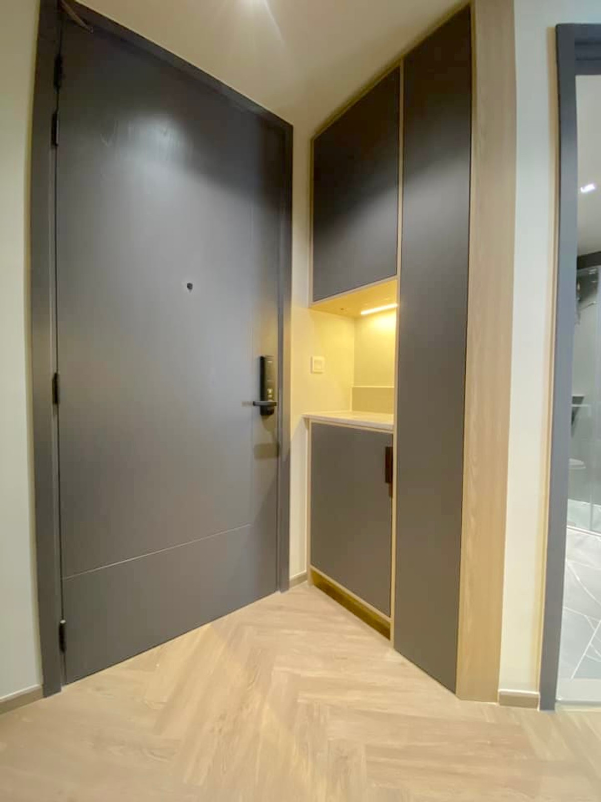 ขายคอนโดสยาม จุฬา สามย่าน : 🔥 ขายด่วน 🔥  ถูกมาก ห้องสวย วิวดี กว้าง น่าอยู่   Call : 0619824959 Line ID :  elegant.289