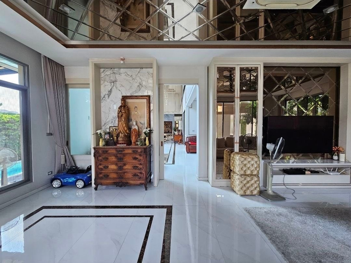 บ้านปิ่นเกล้า จรัญสนิทวงศ์ :  บ้านเดี่ยว โซนราชพฤกษ์