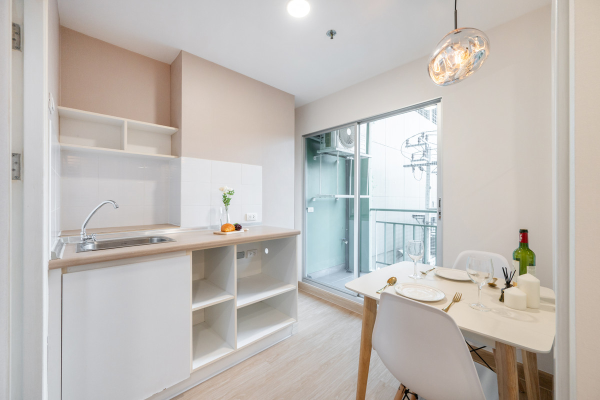 ขายคอนโดบางแค เพชรเกษม : 🚨ขาย! คอนโดลุมพินี พาร์ค เพชรเกษม 98 ชั้น2 เหมือนอยู่บ้าน ขึ้นลงสบาย มีให้เลือกชมถึง 2 ห้องสวย เฟอร์ใหม่ ห้องใหม่ วิวดี พร้อมอยู่ 