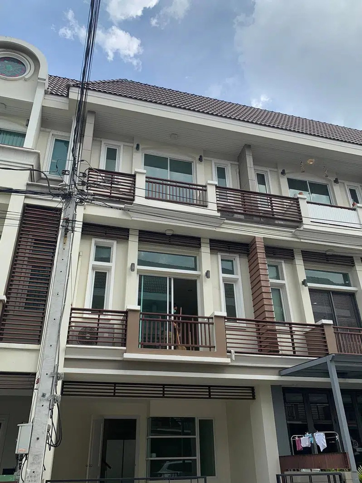 For RentTownhomeKaset Nawamin,Ladplakao : Townhome for rent, Premium Place Sukonthasawat 38, near Ramintra Express Market, just 5 minutes.