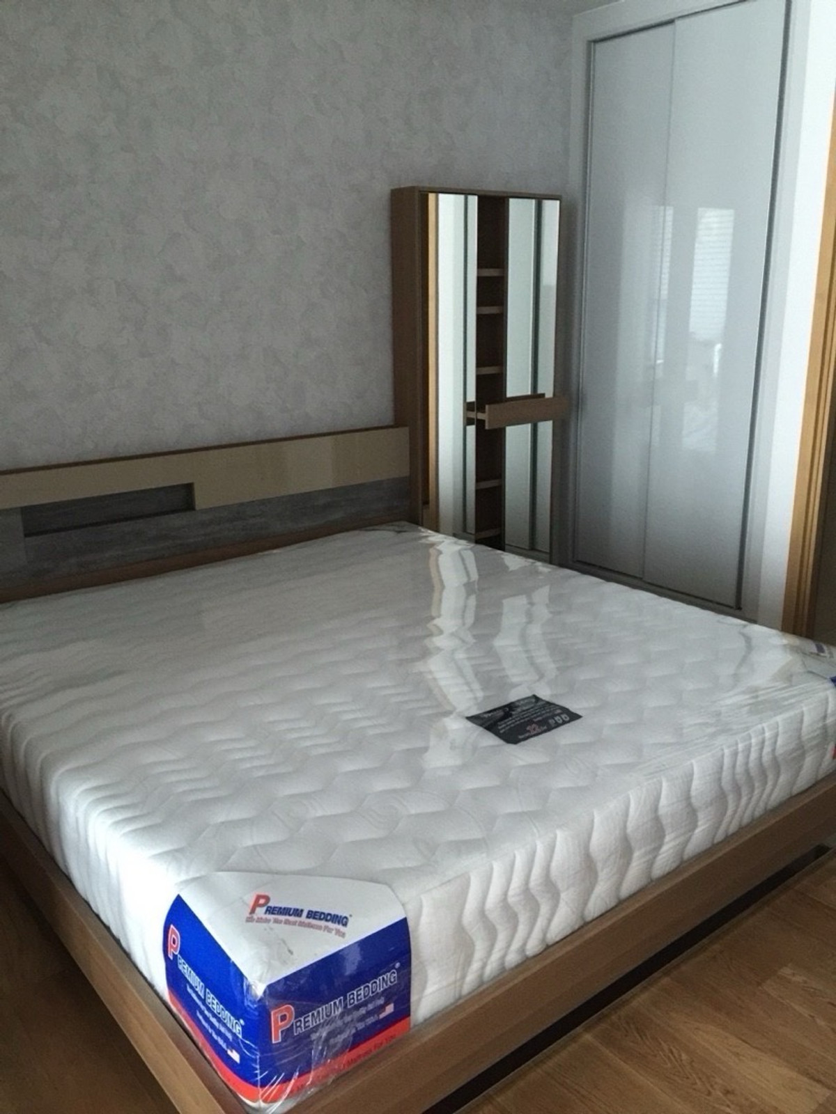 ให้เช่าคอนโดนานา : ให้เช่า Hyde Sukhumvit 13 ☎️ 0912322000