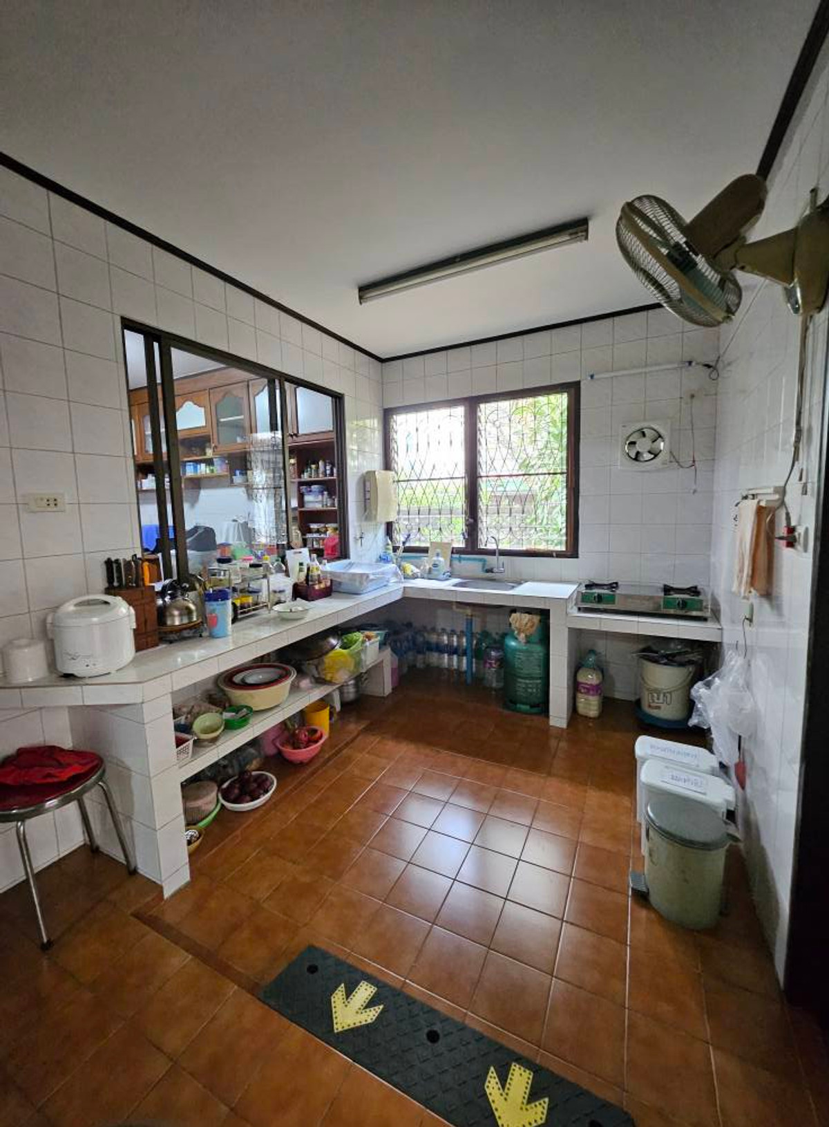 ขายบ้านลาดพร้าว เซ็นทรัลลาดพร้าว : ราคาพิเศษ!! บ้านเดี่ยวทำเลทอง ลาดพร้าว ซ.1 ใกล้ยูเนี่ยนมอลล์ เดินถึงรถไฟฟ้า เข้าออกได้หลายทาง