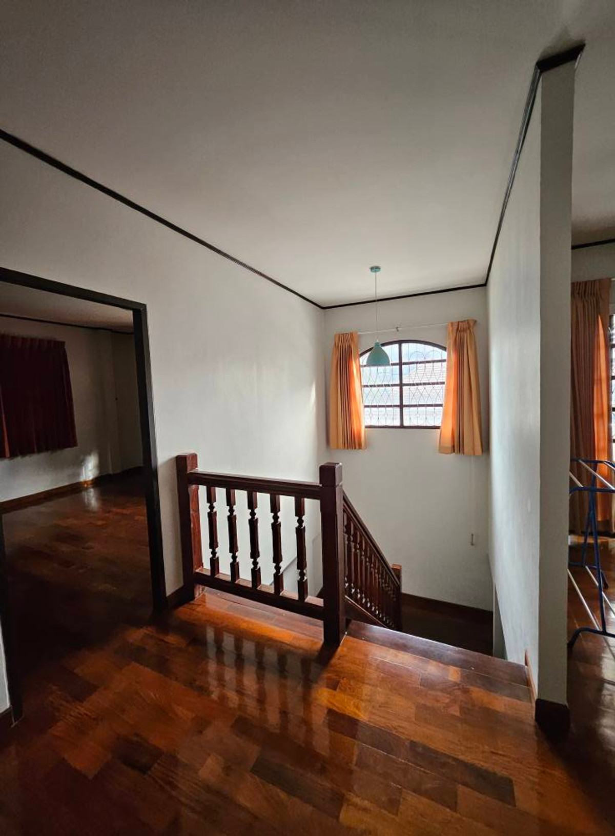 ขายบ้านลาดพร้าว เซ็นทรัลลาดพร้าว : ราคาพิเศษ!! บ้านเดี่ยวทำเลทอง ลาดพร้าว ซ.1 ใกล้ยูเนี่ยนมอลล์ เดินถึงรถไฟฟ้า เข้าออกได้หลายทาง