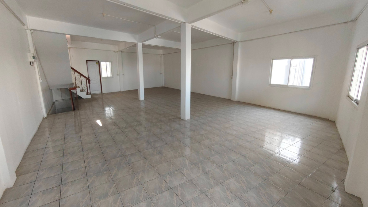 For RentOfficeBang Sue, Wong Sawang, Tao Pun : For rent, space in an office building, warehouse, studio, Wong Sawang Intersection.