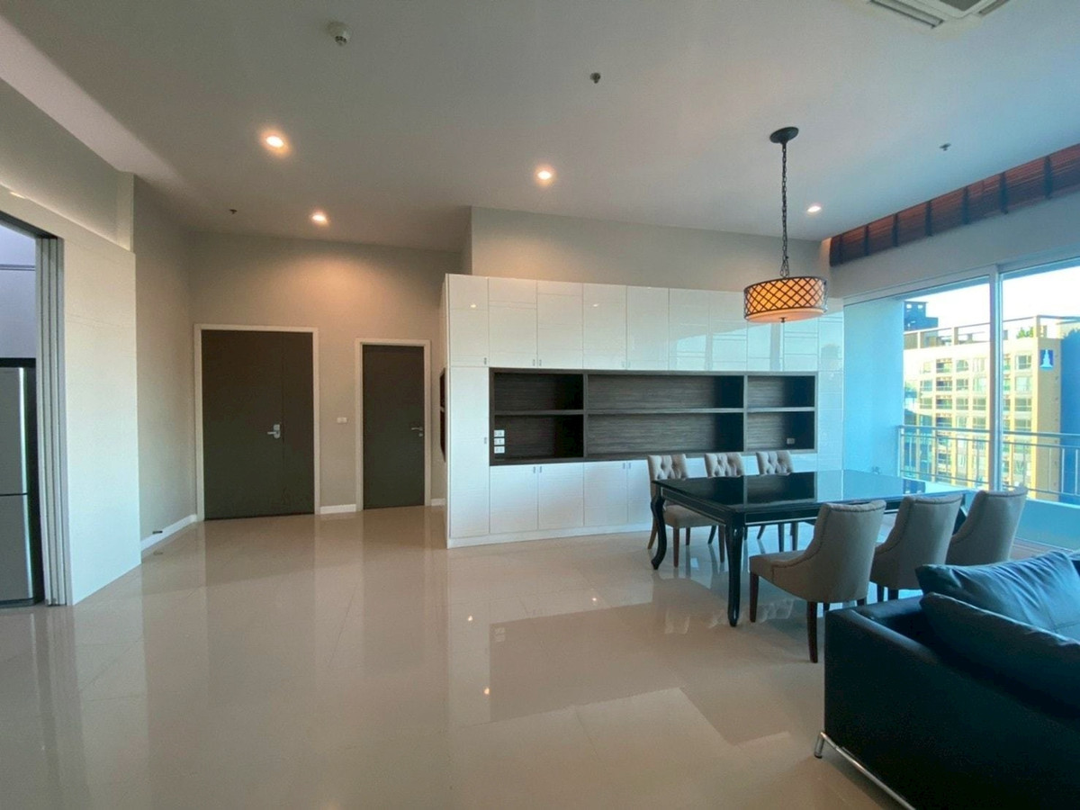 ให้เช่าคอนโดพระราม 9 เพชรบุรีตัดใหม่ RCA : LTHC14329 – Condo for Rent | Circle Condominium Nana | 176 sqm | 3 Beds 3 Baths | Near BTS Nana | 85K/Month | คอนโดให้เช่า เซอร์เคิล คอนโดมิเนียม นานา