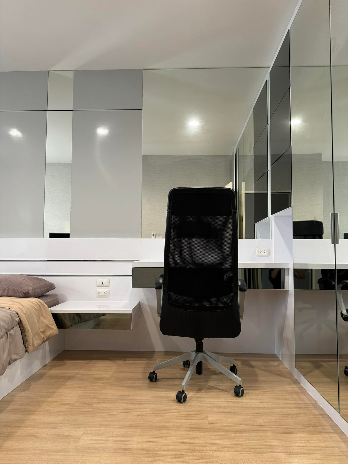 ให้เช่าทาวน์โฮมอ่อนนุช อุดมสุข : RH020426 ให้เช่า ทาวน์โฮม 3 ชั้น at Baan Klang Muang Sukhumvit 77 ซอยอ่อนุช 17