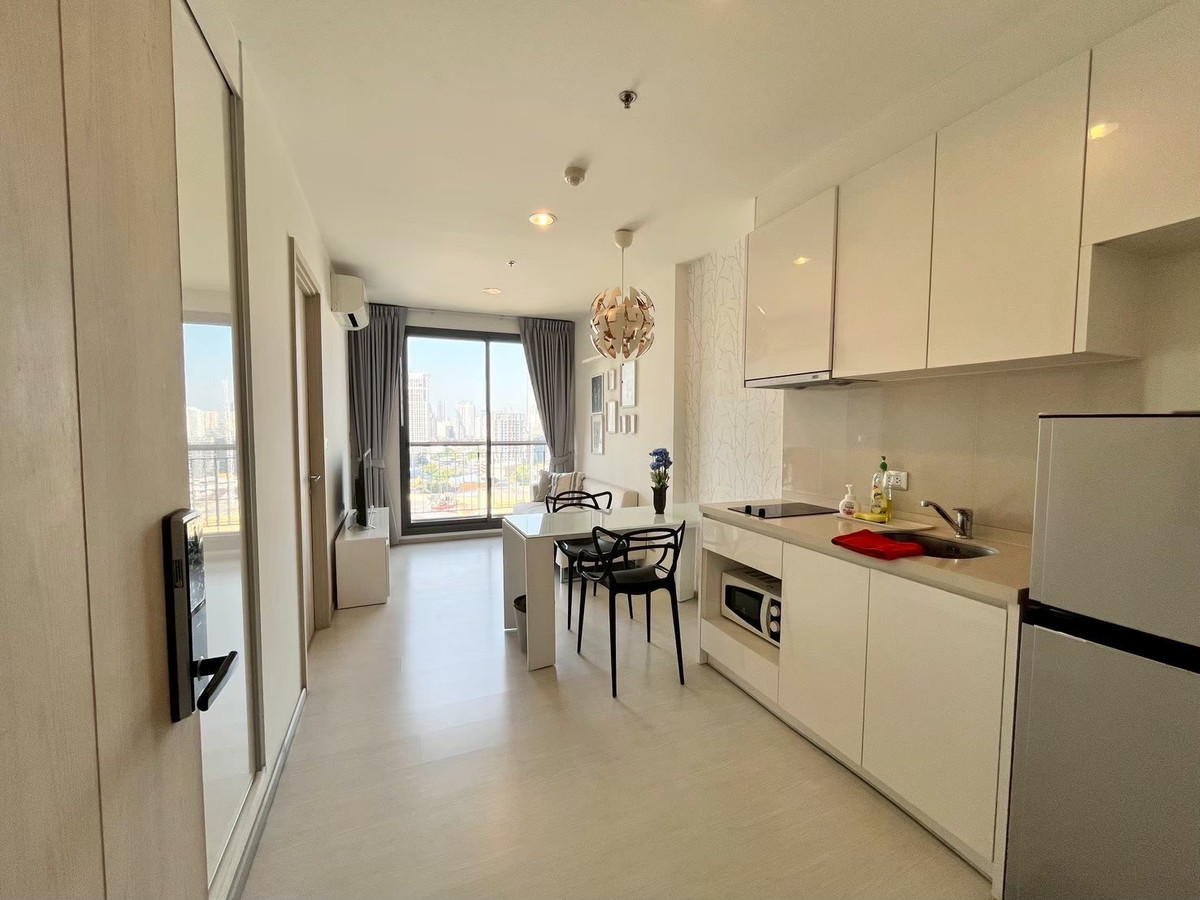 For RentCondoSukhumvit, Asoke, Thonglor : Rhythm Sukhumvit 42 | 1 Bedroom 📞 Line : @pukkhome (with @)