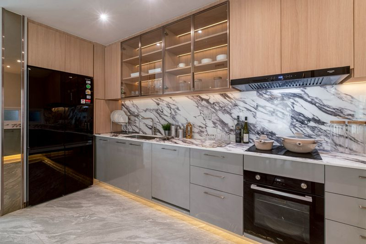 ขายบ้านพัทยา บางแสน ชลบุรี สัตหีบ : Rare Item! วิลล่าหรู 7 ห้องนอน 7 ห้องน้ำ 2 อาคาร พื้นที่ใช้สอย 500 ตร.ม. ใจกลางเขาทาโล | ราคา 28.5 ล้านบาท