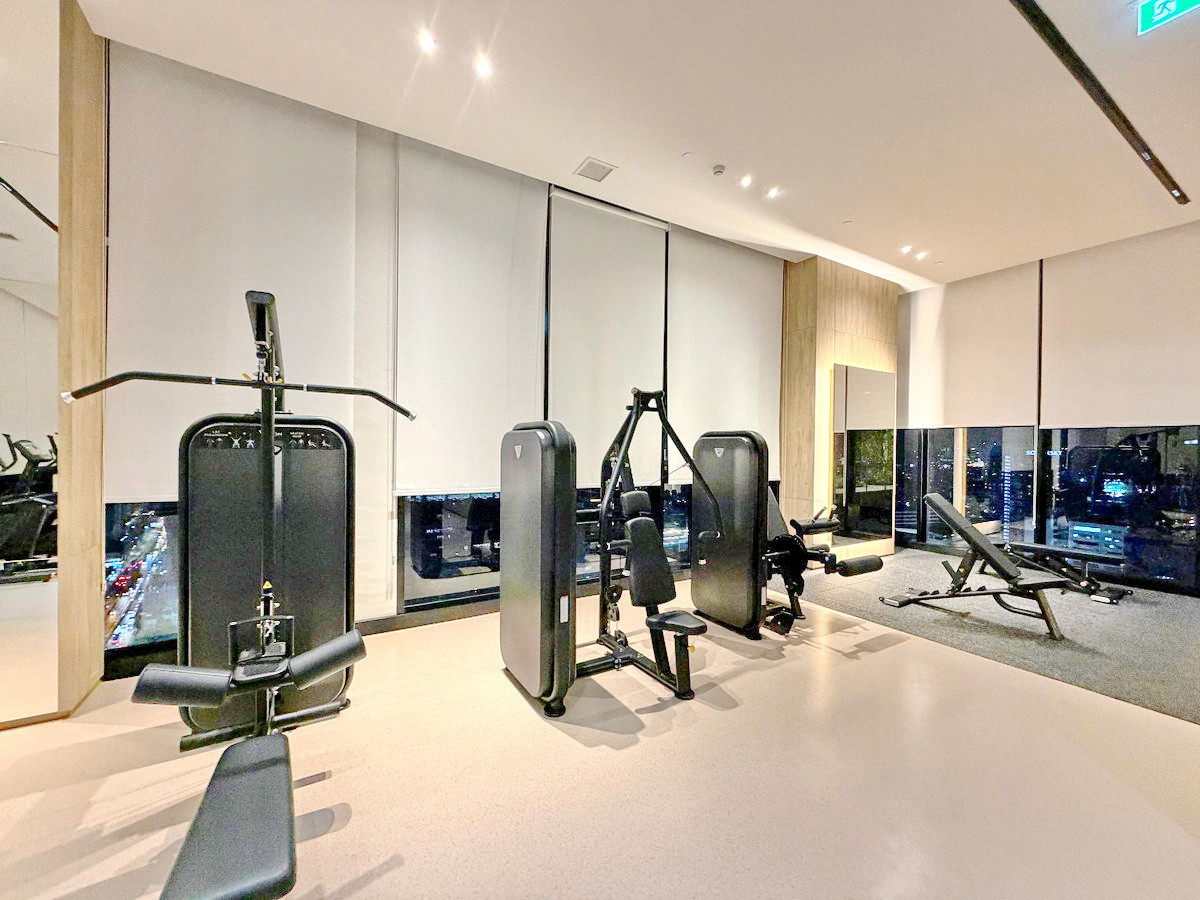 ให้เช่าคอนโดพระราม 9 เพชรบุรีตัดใหม่ RCA : 9768♛ให้เช่าคอนโด 1 ห้องนอน♙นิว ดิสทริค อาร์ไนน์ พระราม 9♜ติด MRTพระราม9∞099-5919653,065-9423251🜲Line@sureresidence