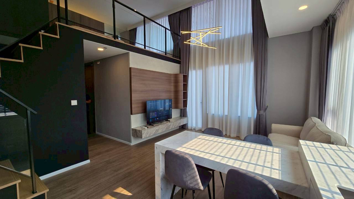 For RentCondoRama9, Petchburi, RCA : *FOR RENT* LANDMARK at MRTA station Siamese Rama 9