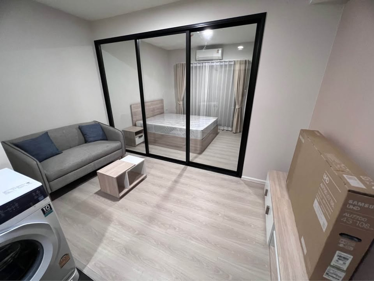 For RentCondoBangna, Bearing, Lasalle : For rent, A Space Mega Bangna, north view, not hot, Mega view, swimming pool, good price, hurry and talk to us.