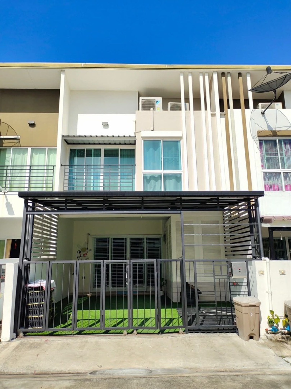 ให้เช่าทาวน์โฮมบางนา แบริ่ง ลาซาล : ให้เช่า บ้านทาวน์โฮม โครงการ ซิตี้เซนส์ บางนากม.10(บ้านแต่งเฟอร์ครบพร้อมอยู่) 16,000/เดือน 