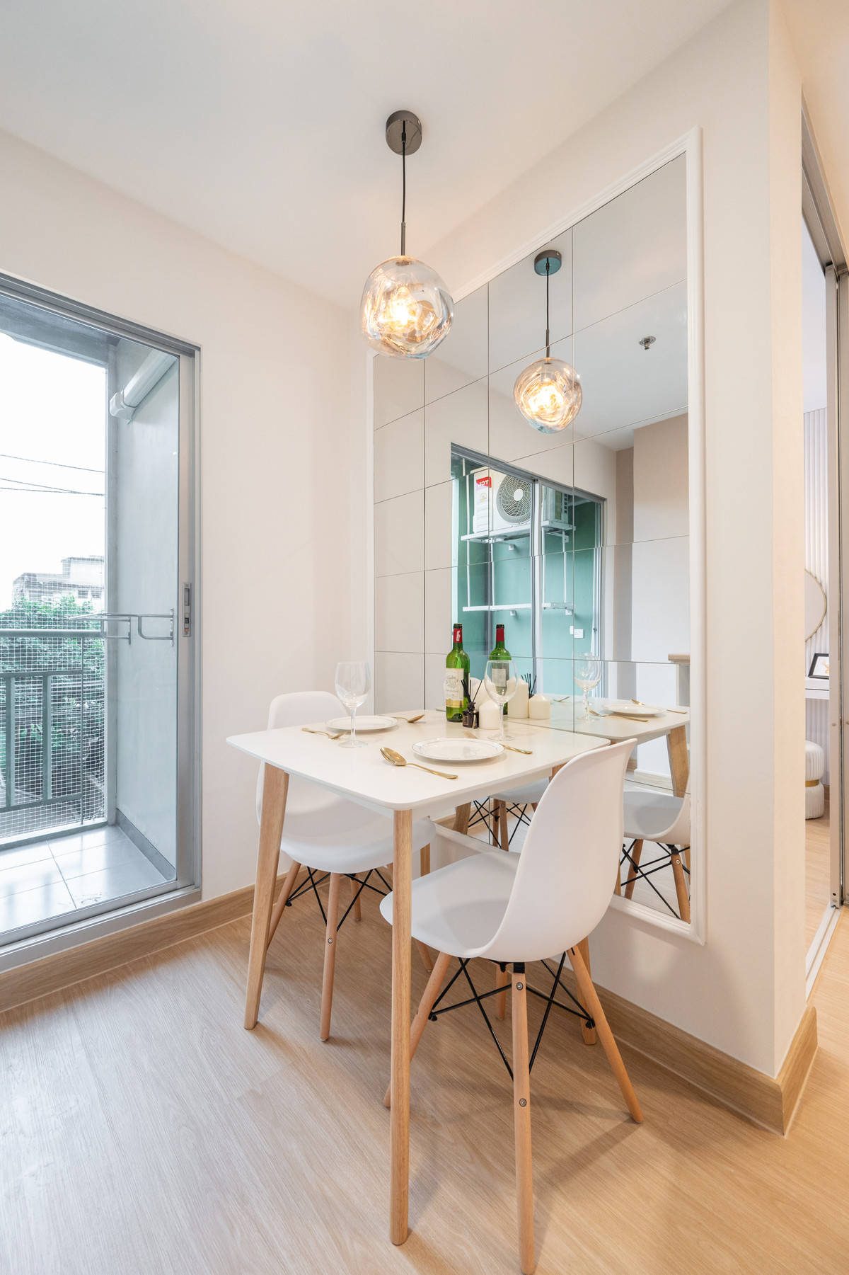 ขายคอนโดบางแค เพชรเกษม : 🚨ขาย! คอนโดลุมพินี พาร์ค เพชรเกษม 98 ชั้น2 เหมือนอยู่บ้าน ขึ้นลงสบาย มีให้เลือกชมถึง 2 ห้องสวย เฟอร์ใหม่ ห้องใหม่ วิวดี พร้อมอยู่ 