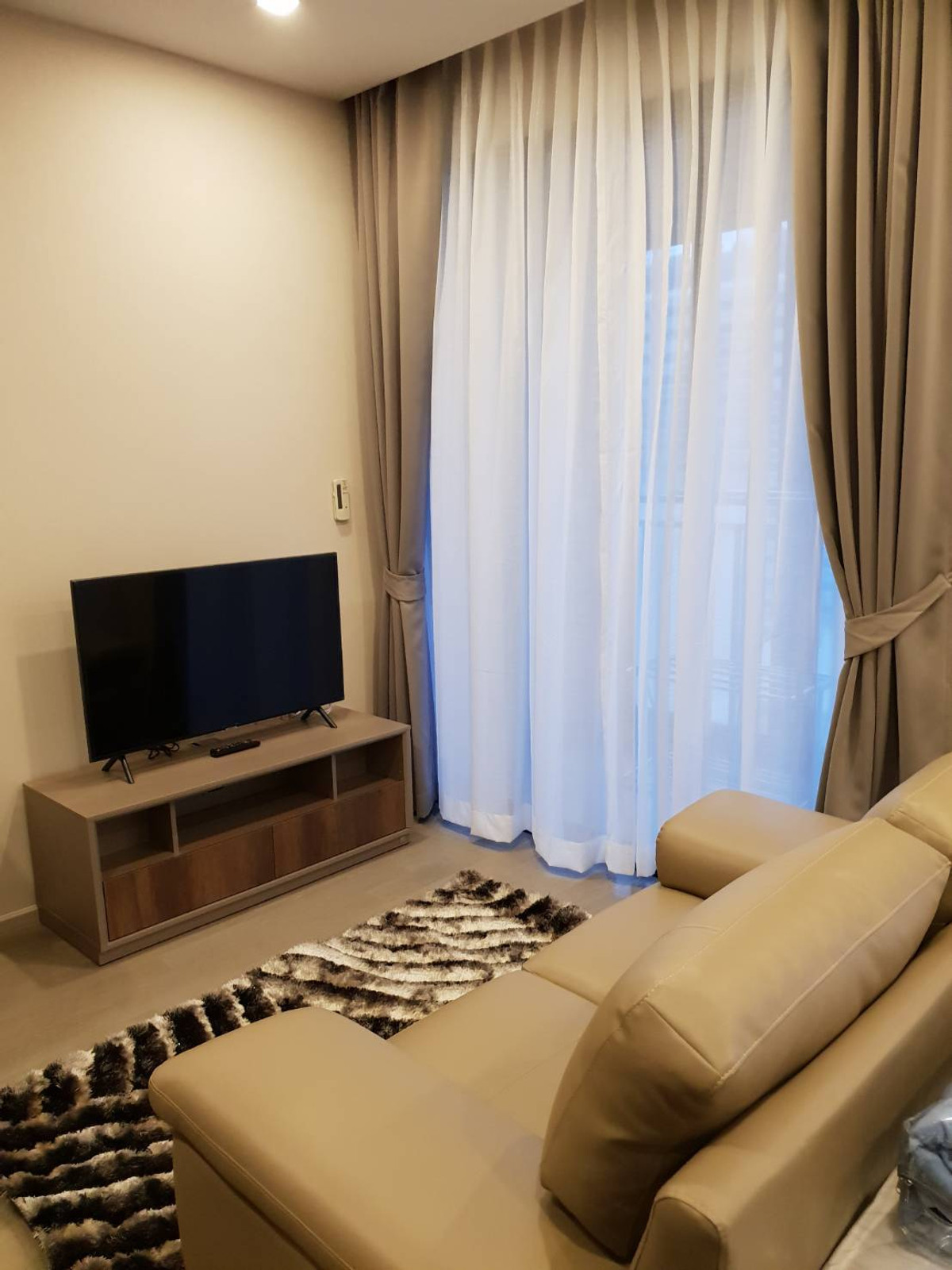 ให้เช่าคอนโดสุขุมวิท อโศก ทองหล่อ : Best Price 🔥🔥🔥 Ashton Asoke 1bed 34 Sqm Fullyfurnish , Welclme Foreign 25,000-