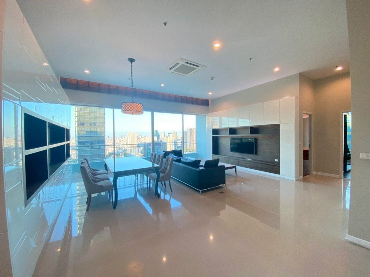 ให้เช่าคอนโดพระราม 9 เพชรบุรีตัดใหม่ RCA : LTHC14329 – Condo for Rent | Circle Condominium Nana | 176 sqm | 3 Beds 3 Baths | Near BTS Nana | 85K/Month | คอนโดให้เช่า เซอร์เคิล คอนโดมิเนียม นานา