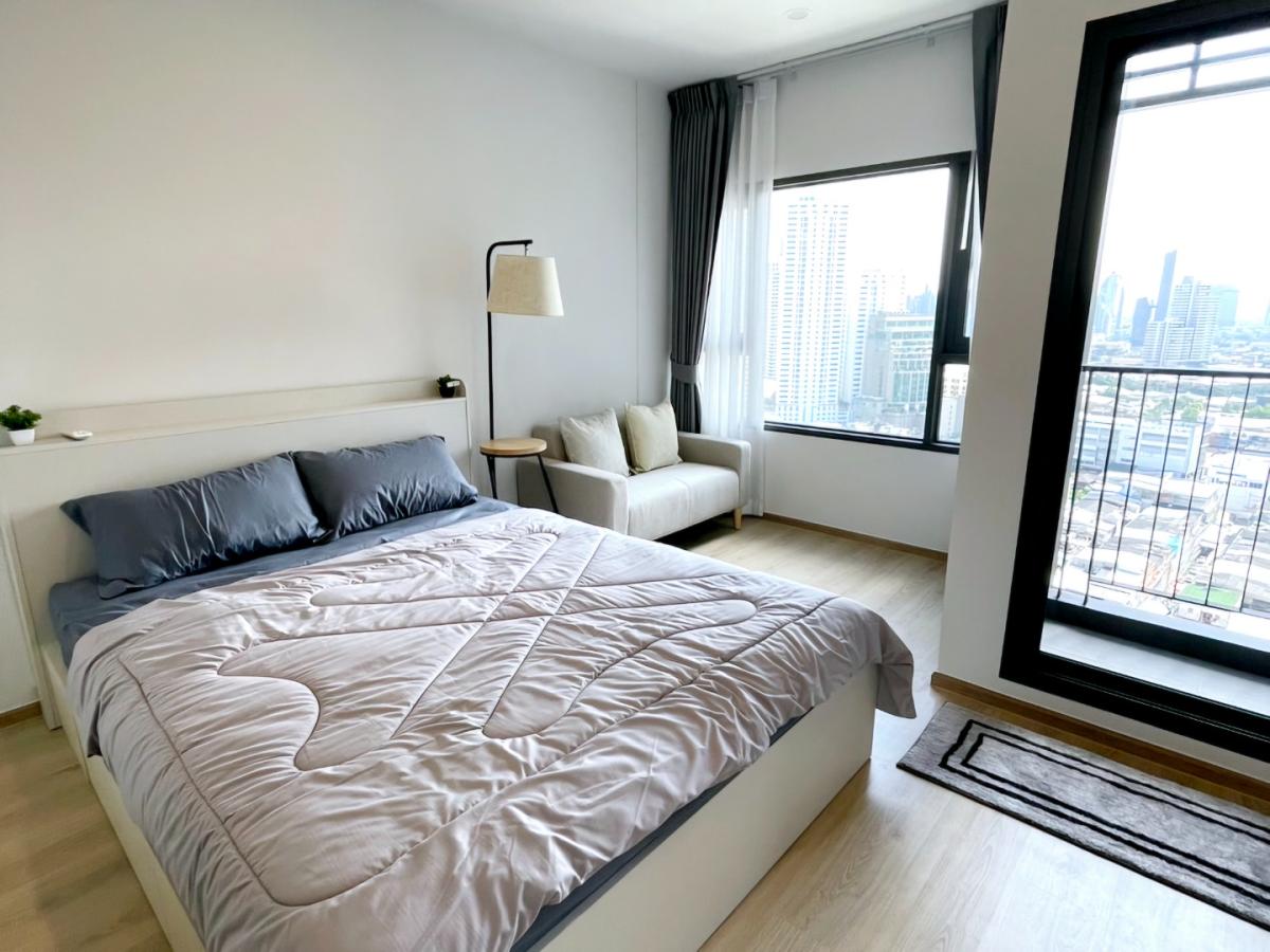 For RentCondoKhlongtoei, Kluaynamthai : 🔥For Rent Now! 🔥Life Rama4 - Asoke, Studio room, fully furnished with appliances, ready to move in!