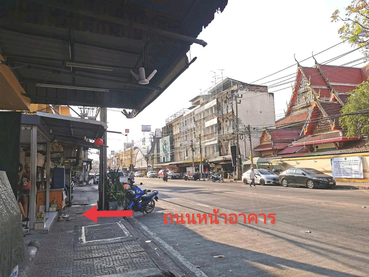 For SaleShop HouseBang Sue, Wong Sawang, Tao Pun : Urgent sale‼️Commercial building, corner room Golden location for trading Next to 4 lane Pracharat road. Nonthaburi, very good price, 3.19 million baht. Hurry and make a decision late, it may slip out of your hands in a location like this 🔥