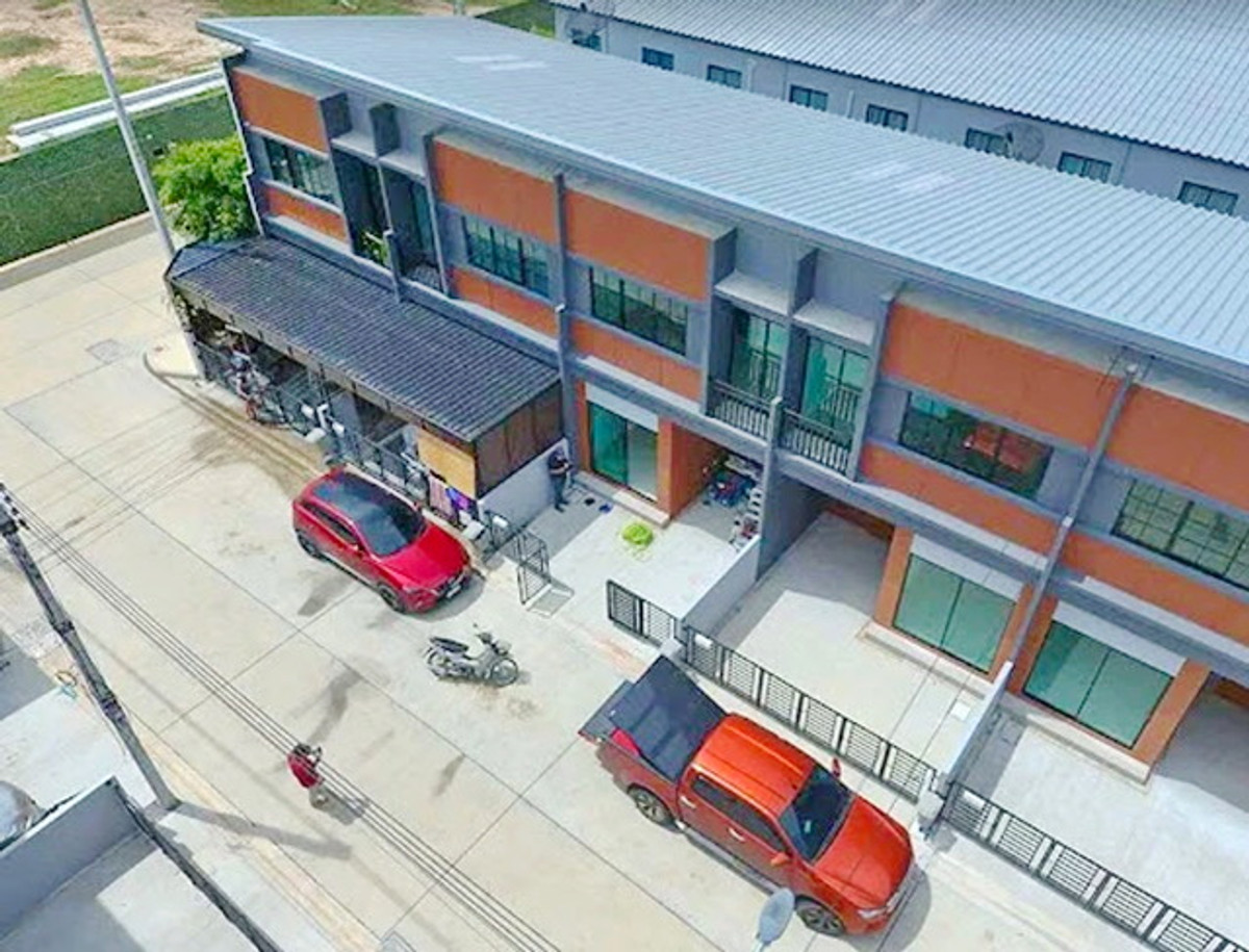 For RentTownhomePathum Thani,Rangsit, Thammasat : 2story townhome for rent Ratchaphruek 345 BangKhuWat Municipality 1.8km. 2beds 2baths close to Bang