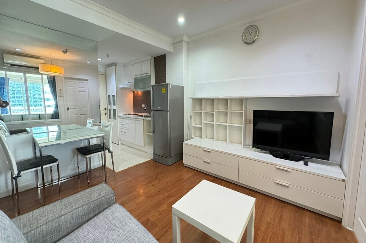 CondoSukhumvit, Asoke, Thonglor : 🔥 For Sale - Rent !! Big balcony, There is a bathtub !! 🔥 Code C20230110950..........Grand Park View Asoke, 1 bedroom, 1 bathroom, high floor 26++, furnished, ready to move in, Special Deal!!📣📣