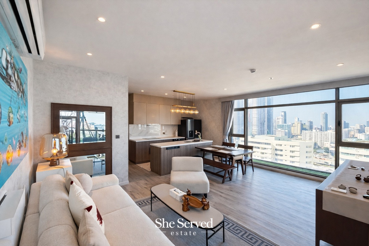 ให้เช่าคอนโดสุขุมวิท อโศก ทองหล่อ : ◈ Rhythm Ekkamai Estate | High-Floor 2BR with Private Sky Garden ◈ Beautiful city view