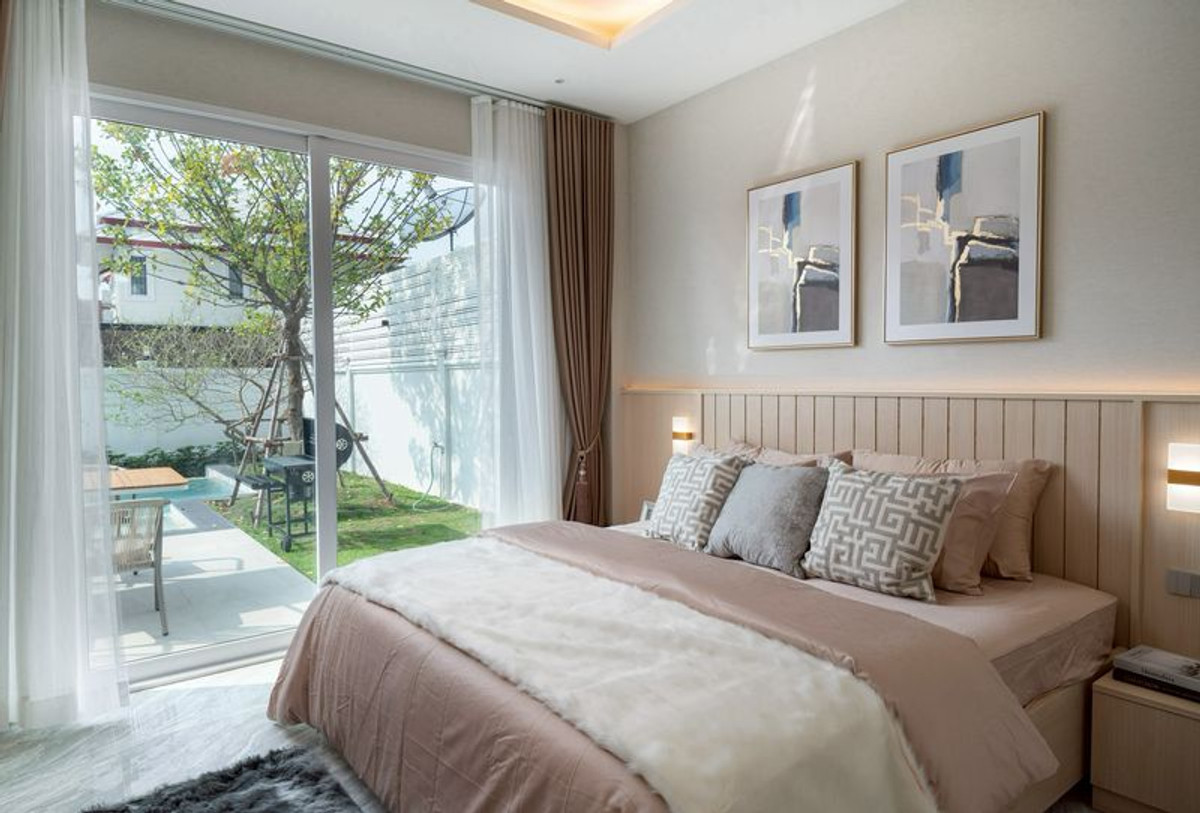 ขายบ้านพัทยา บางแสน ชลบุรี สัตหีบ : Rare Item! วิลล่าหรู 7 ห้องนอน 7 ห้องน้ำ 2 อาคาร พื้นที่ใช้สอย 500 ตร.ม. ใจกลางเขาทาโล | ราคา 28.5 ล้านบาท