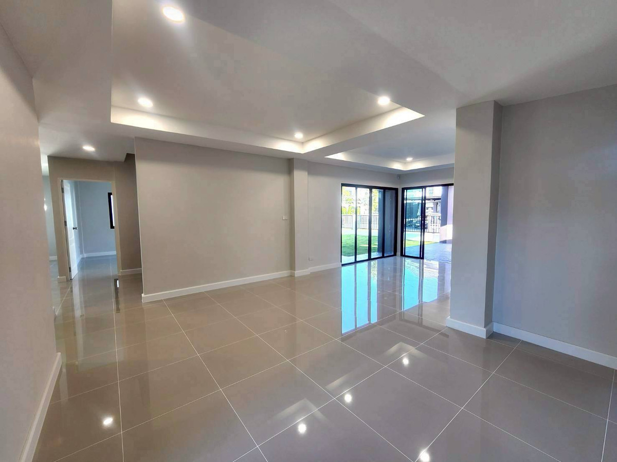 ขายบ้านนนทบุรี บางใหญ่ บางบัวทอง : ขายบ้านเดี่ยว หมู่บ้าน มณียา รัตนาธิเบศร์ บ้านหลังใหญ่ บ้านพร้อมอยู่ นนทบุรี เซ็นทรัล รัตนาธิเบศร์