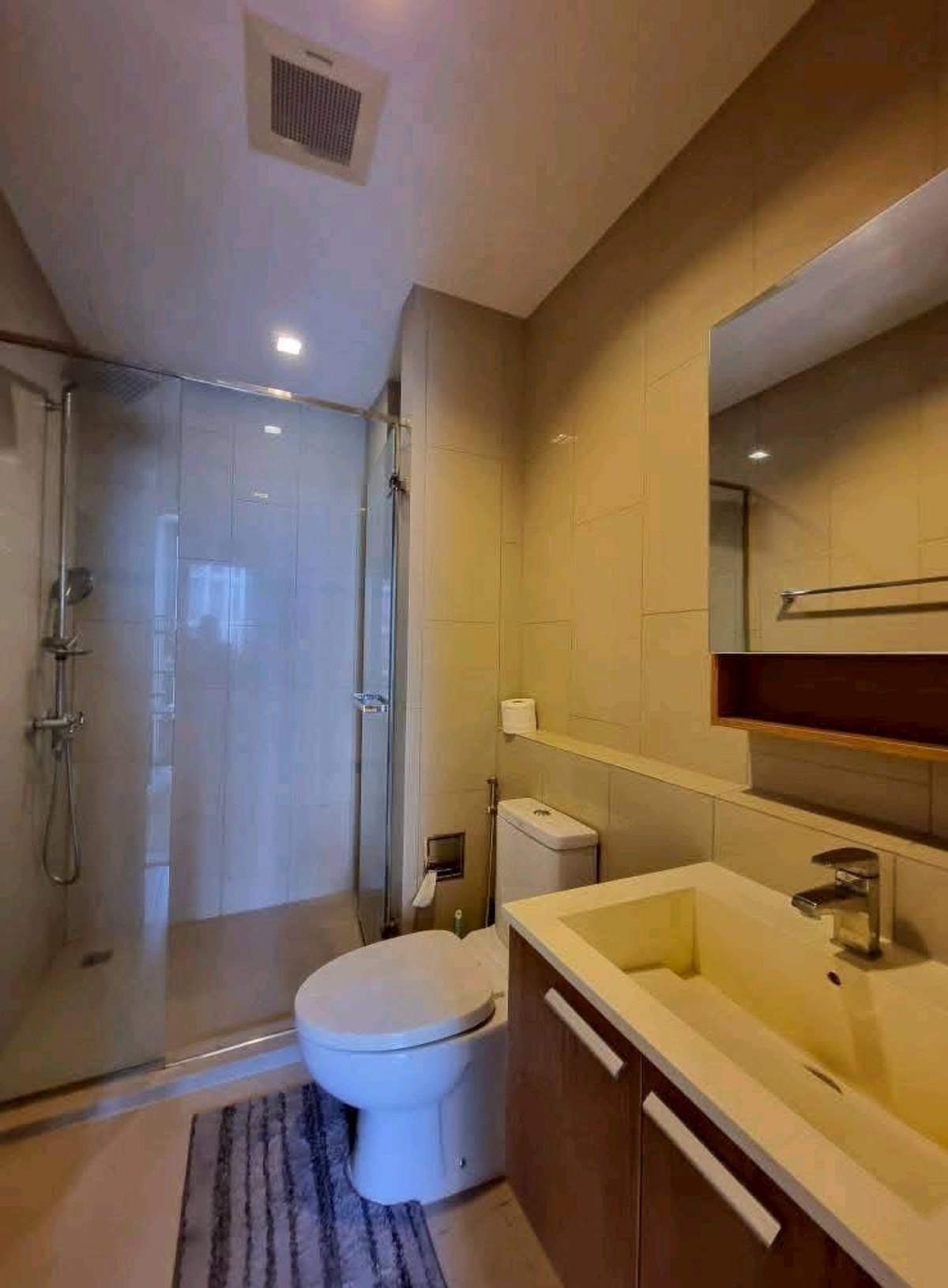 For RentCondoOnnut, Udomsuk : Beautifully decorated room for rent, 1 bedroom, 1 bathroom, Hasu Haus.