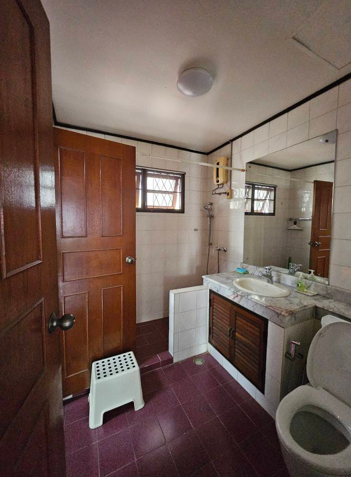 ขายบ้านลาดพร้าว เซ็นทรัลลาดพร้าว : ราคาพิเศษ!! บ้านเดี่ยวทำเลทอง ลาดพร้าว ซ.1 ใกล้ยูเนี่ยนมอลล์ เดินถึงรถไฟฟ้า เข้าออกได้หลายทาง