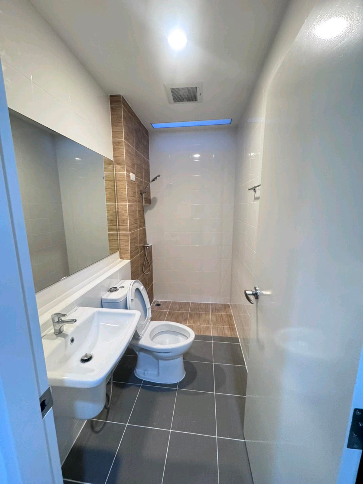 ให้เช่าทาวน์โฮมบางนา แบริ่ง ลาซาล : เช่า ทาว์นโฮม 3 ห้องนอน 2 ห้องน้ำ 2 ที่จอดรถ Pleno พลีโน่ สุขุมวิท บางนา 3