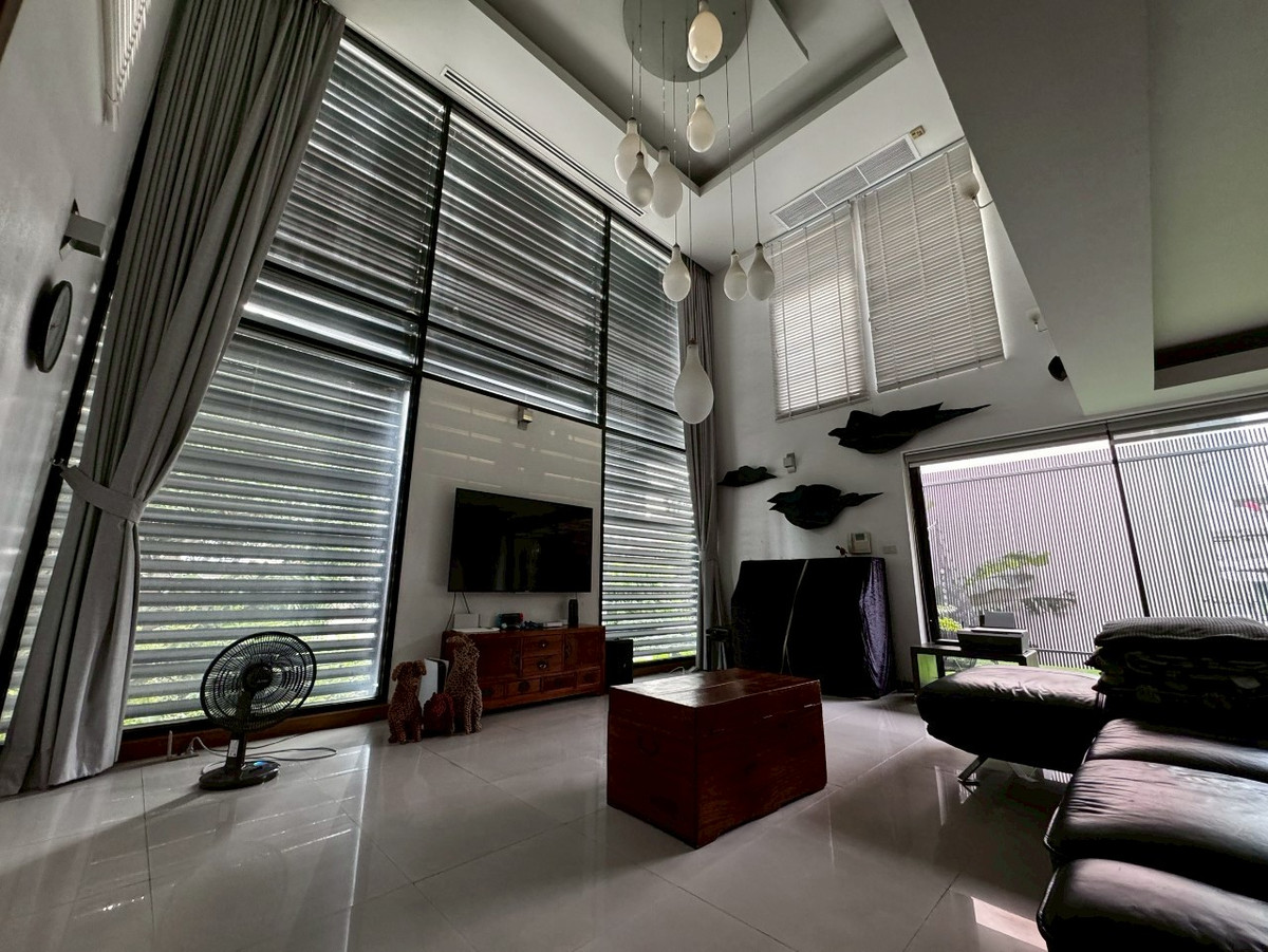 ให้เช่าบ้านสุขุมวิท อโศก ทองหล่อ : ✨ปล่อยเช่า!! ราคาดี 170k🔥: บ้านเดี่ยวย่านทองหล่อ : แต่งสวย เฟอร์นิเจอร์ครบ พื้นที่กว้างขวาง