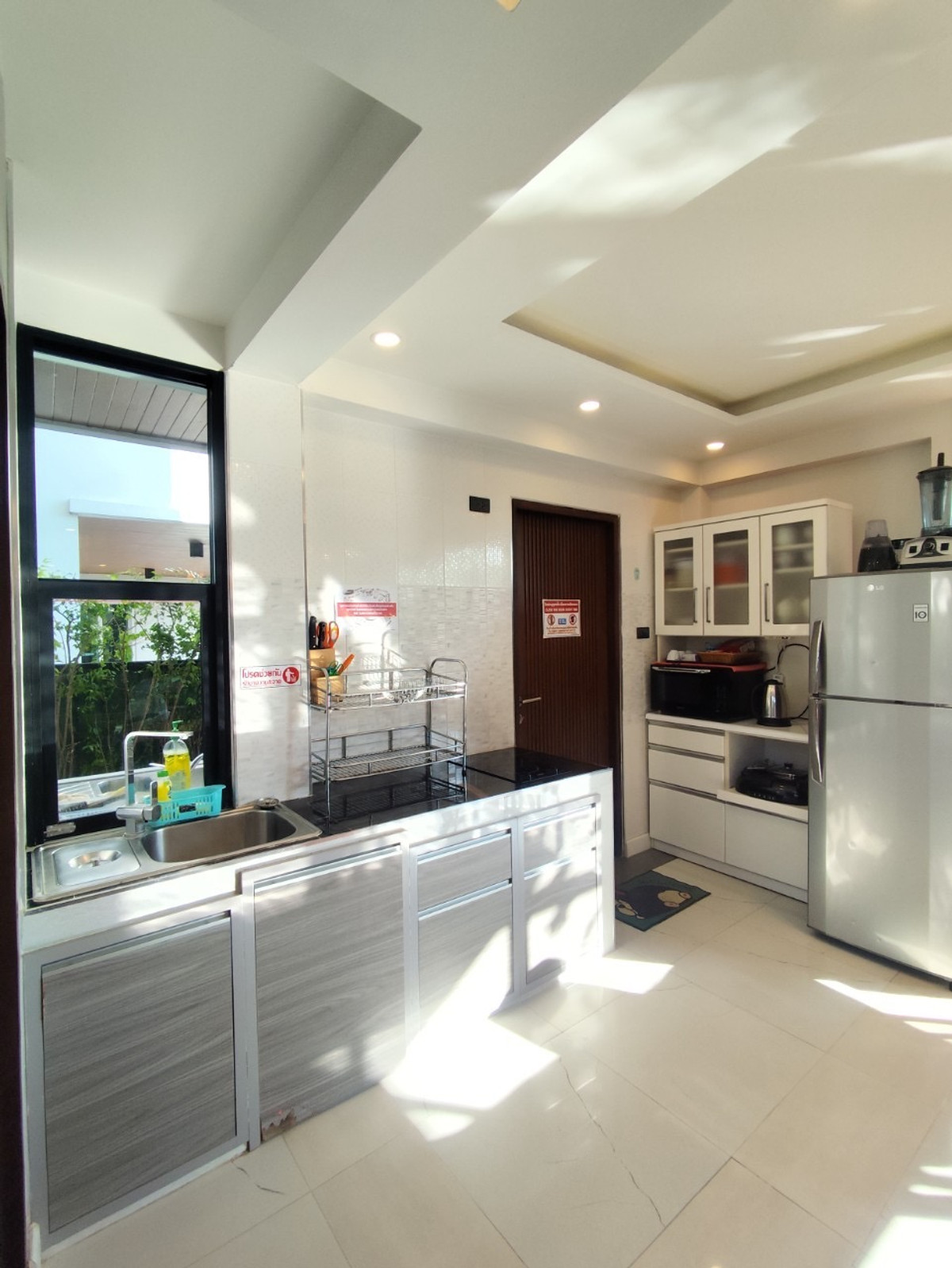 ให้เช่าเชียงใหม่ : ให้เช่า บ้านเดี่ยว พูลวิลล่าส่วนตัว ในโครงการ บียอนด์ สันกำแพง เชียงใหม่ 3ห้องนอน 4ห้องน้ำ